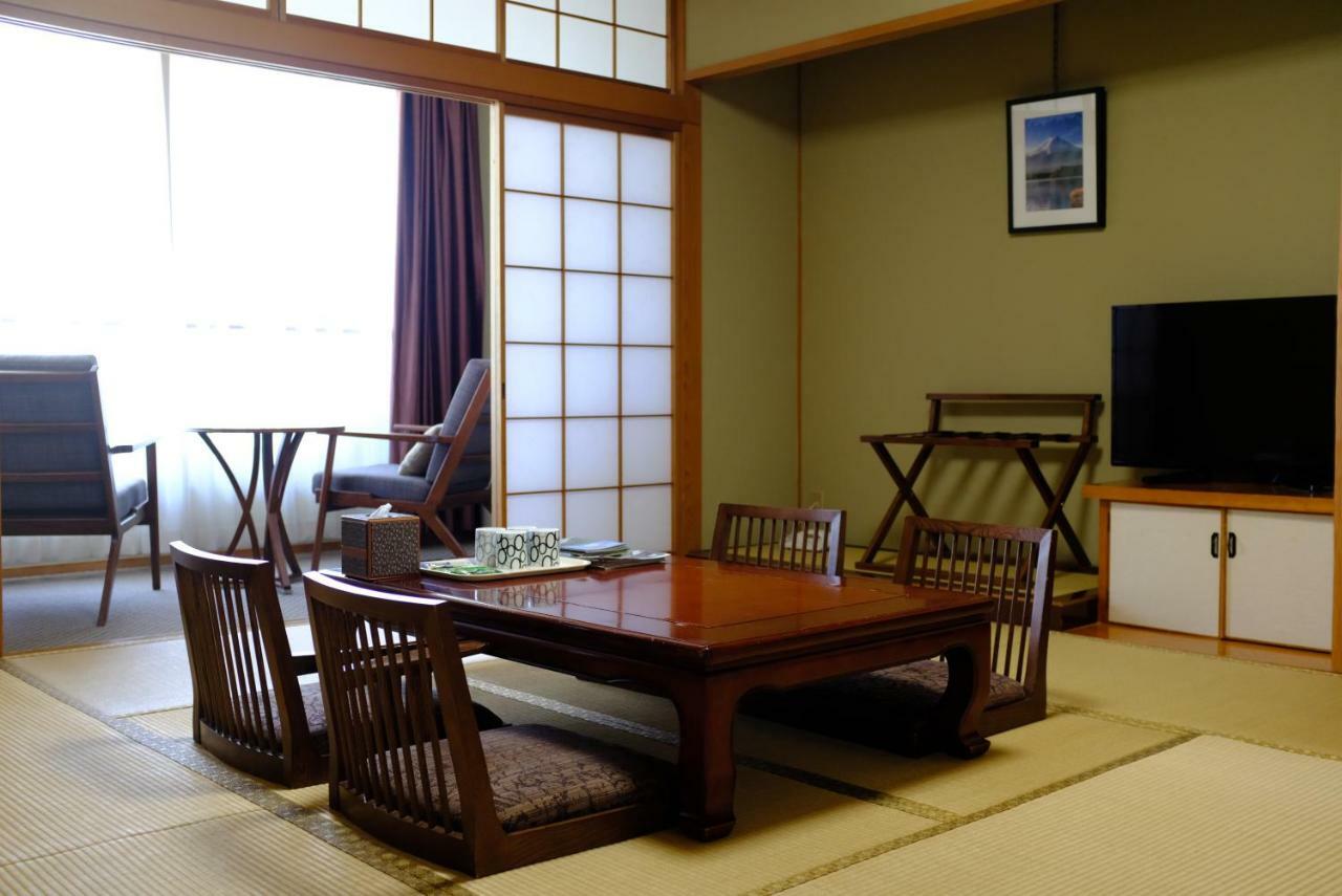 Harriway Onsen Hotel Хаконе Экстерьер фото