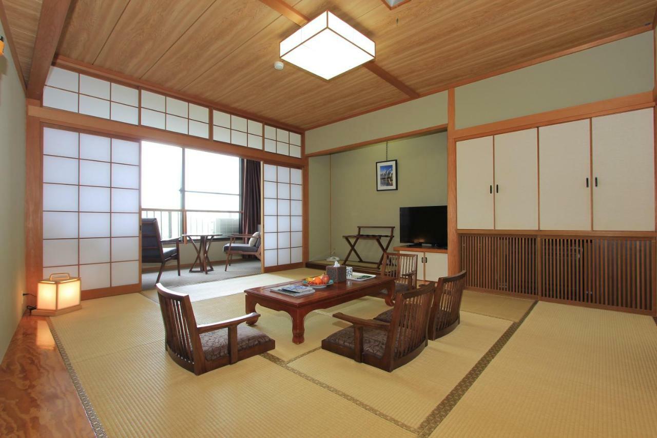 Harriway Onsen Hotel Хаконе Экстерьер фото