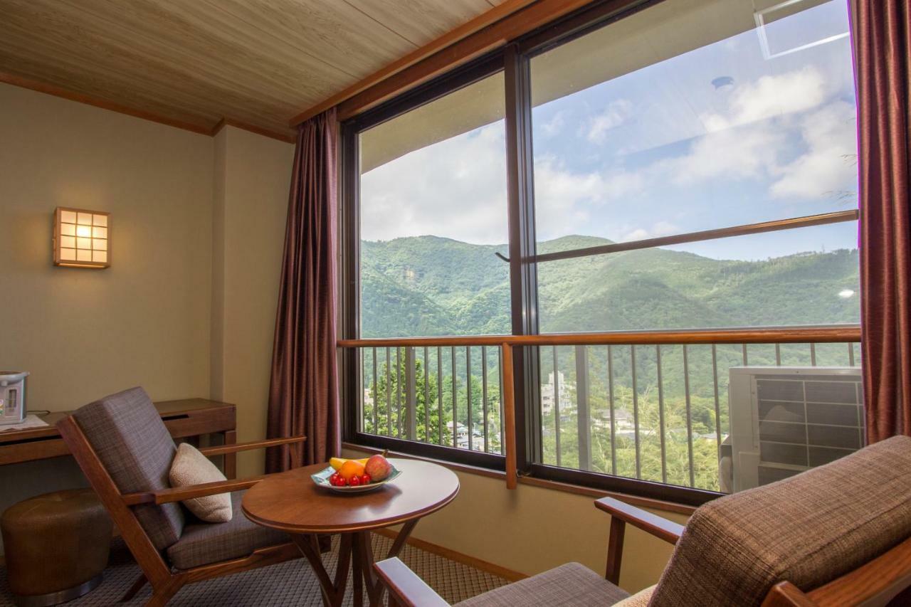 Harriway Onsen Hotel Хаконе Экстерьер фото